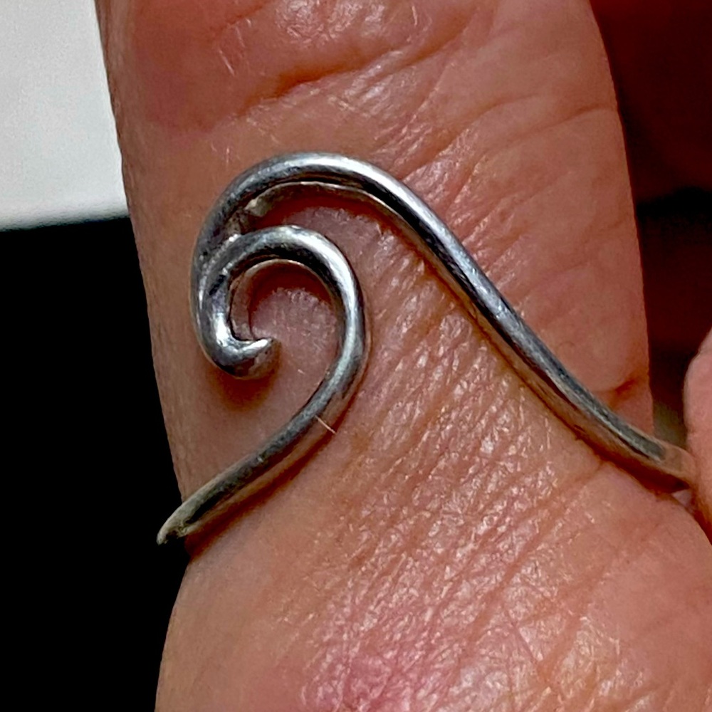 Wave Ring - image 1